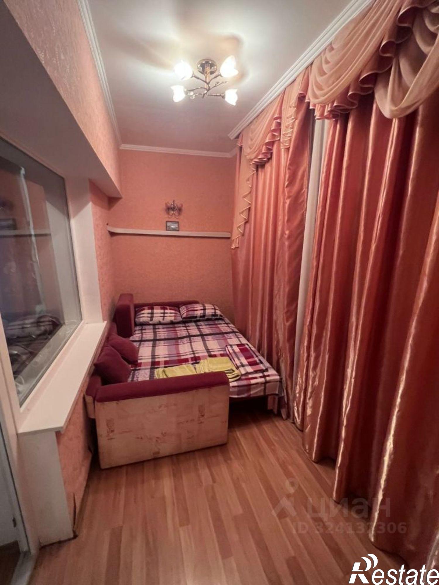 Купить квартиру за 10 000 000 рублей на ул Гагарина, 50/2