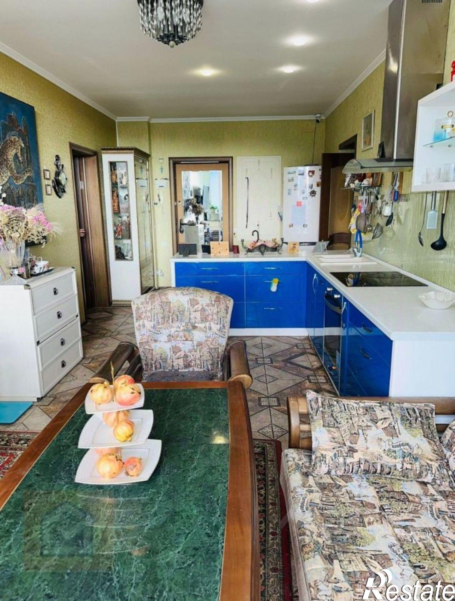 Купить квартиру за 13 000 000 рублей на Коммунальная улица, 5