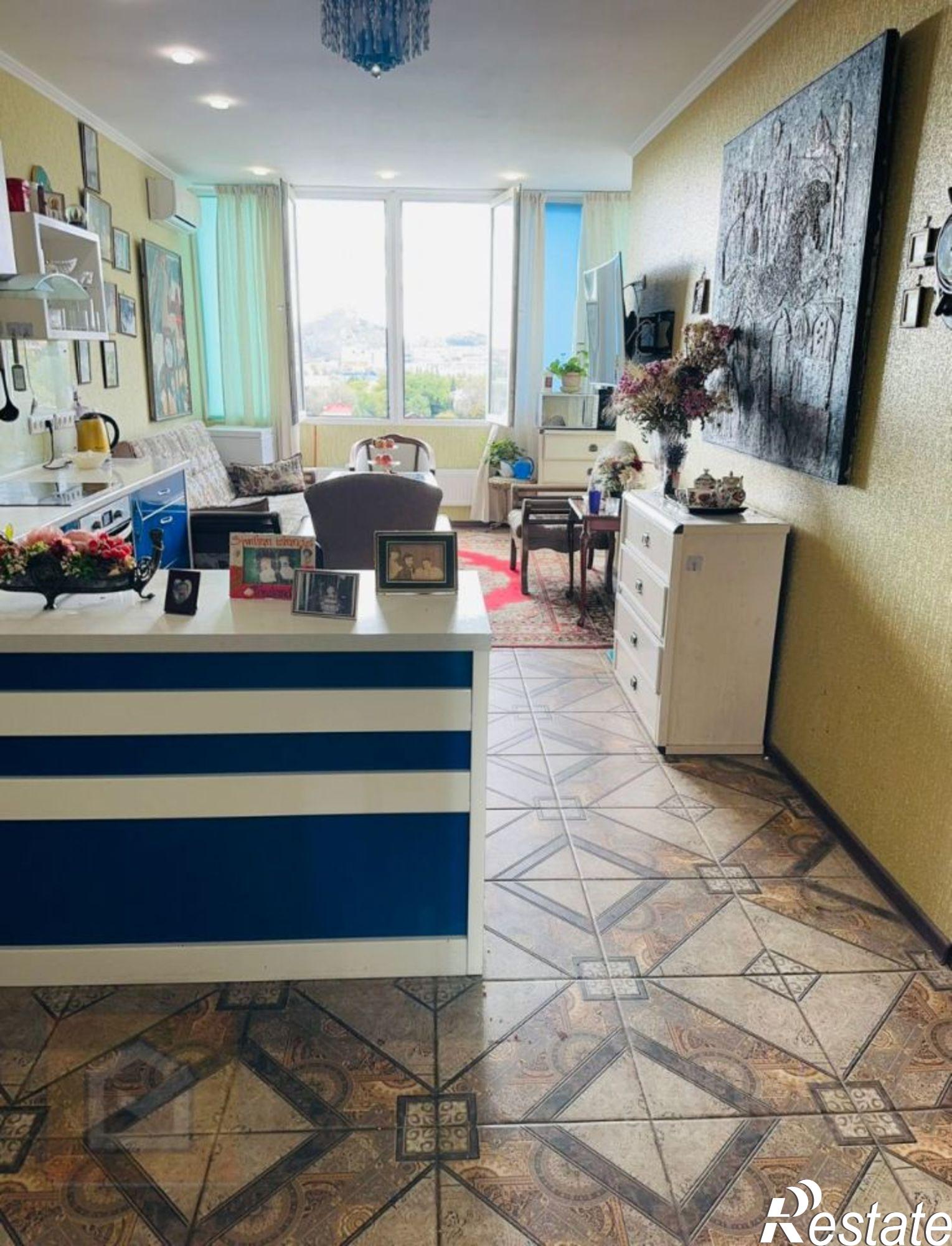 Купить квартиру за 13 000 000 рублей на Коммунальная улица, 5