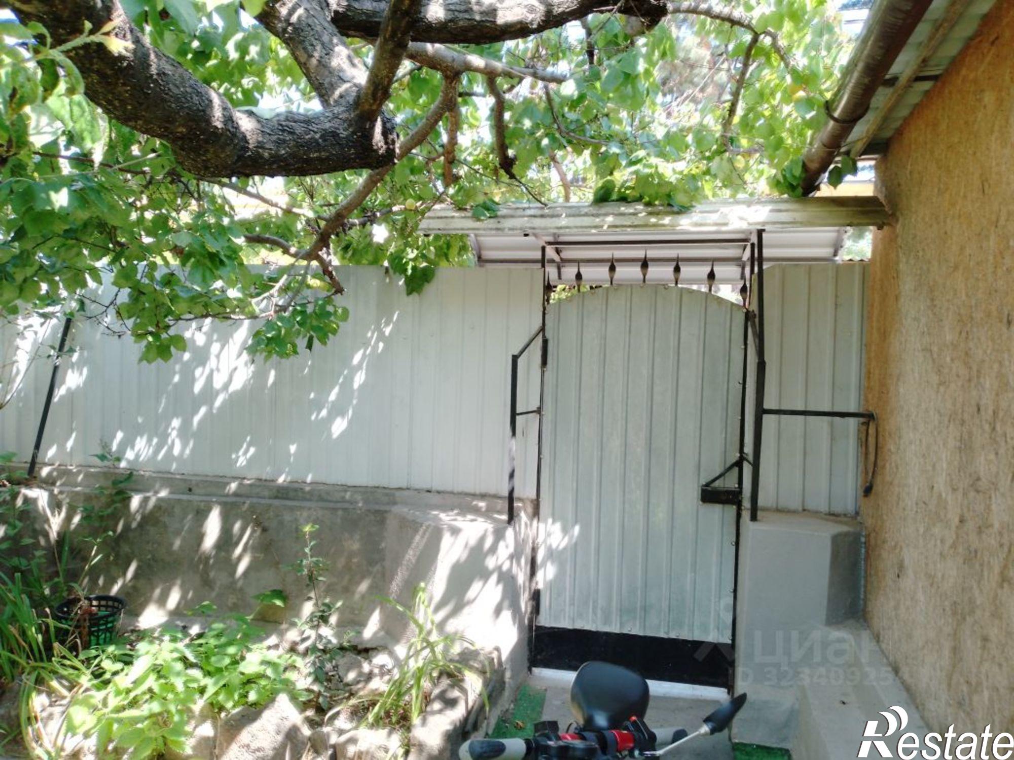 Купить дачу, дом, коттедж за 11 000 000 рублей на улица Ленина, 65 G