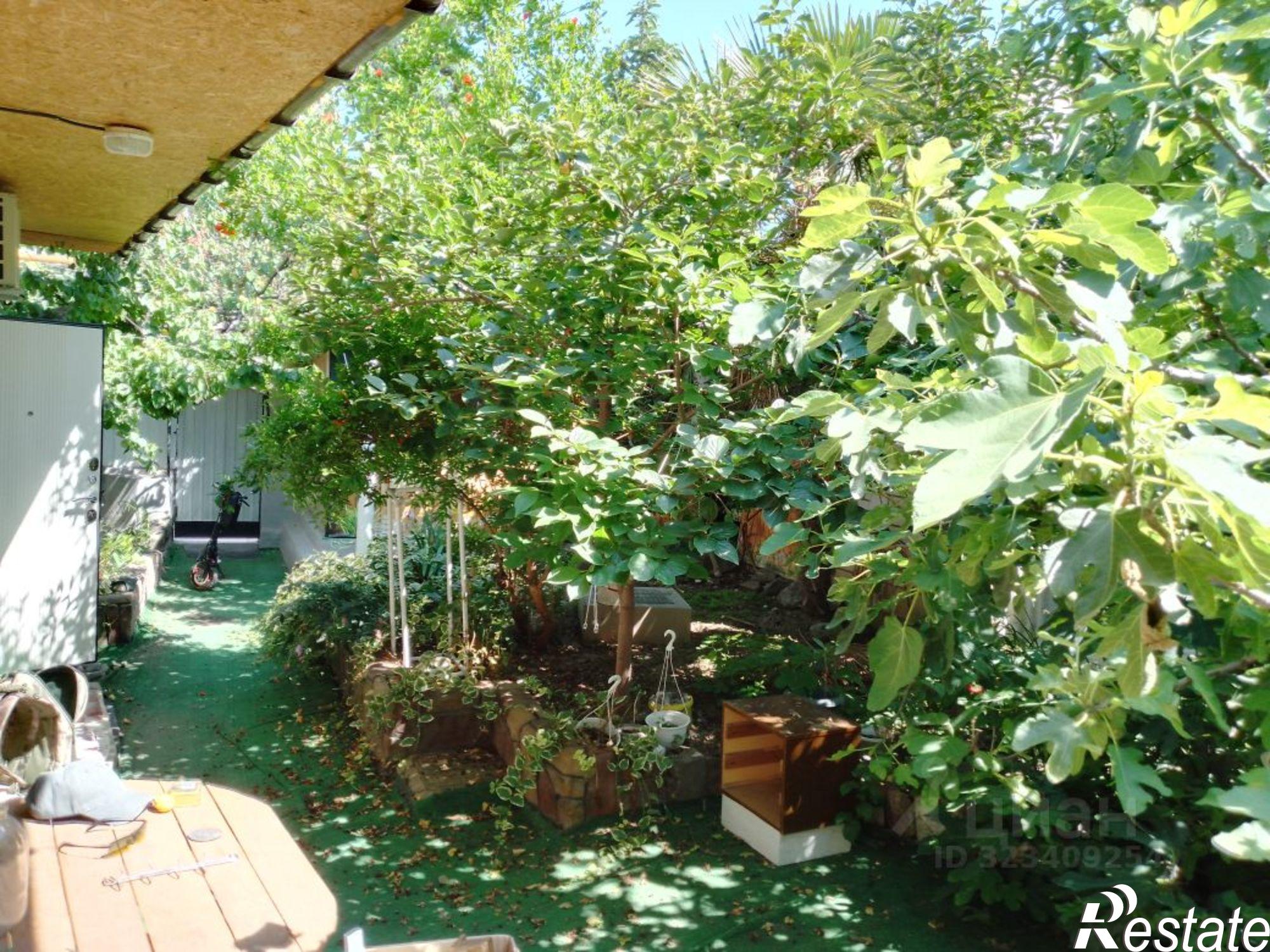 Купить дачу, дом, коттедж за 11 000 000 рублей на улица Ленина, 65 G