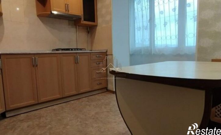 3-комн квартира Серный пер, 5,  д. 5
