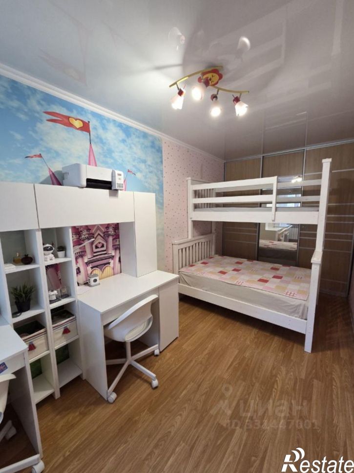 2-комн квартира Яблоневая улица, 4,  д. 4