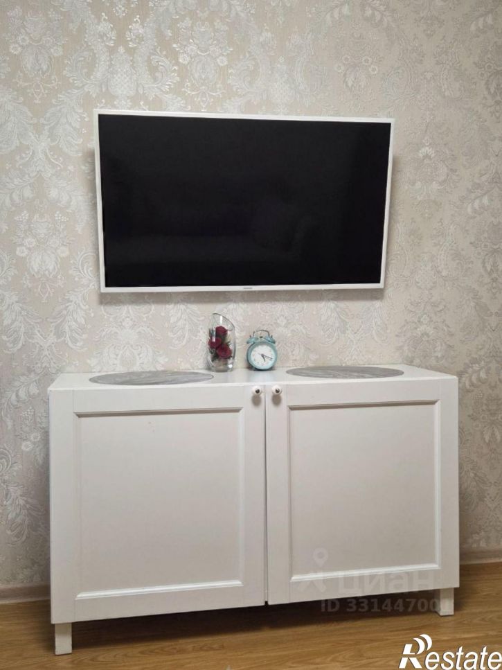 2-комн квартира Яблоневая улица, 4,  д. 4